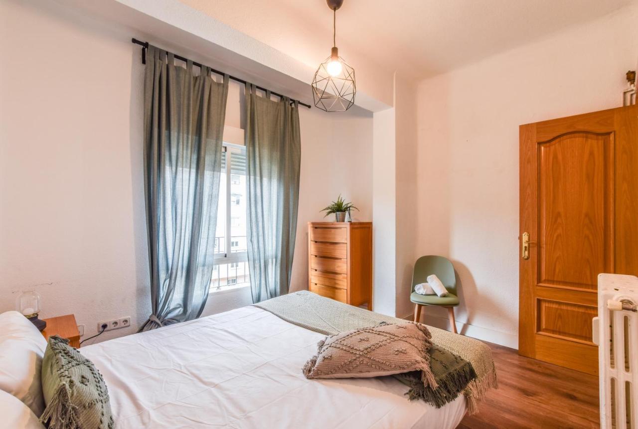Retiro VIII Apartman Madrid Kültér fotó