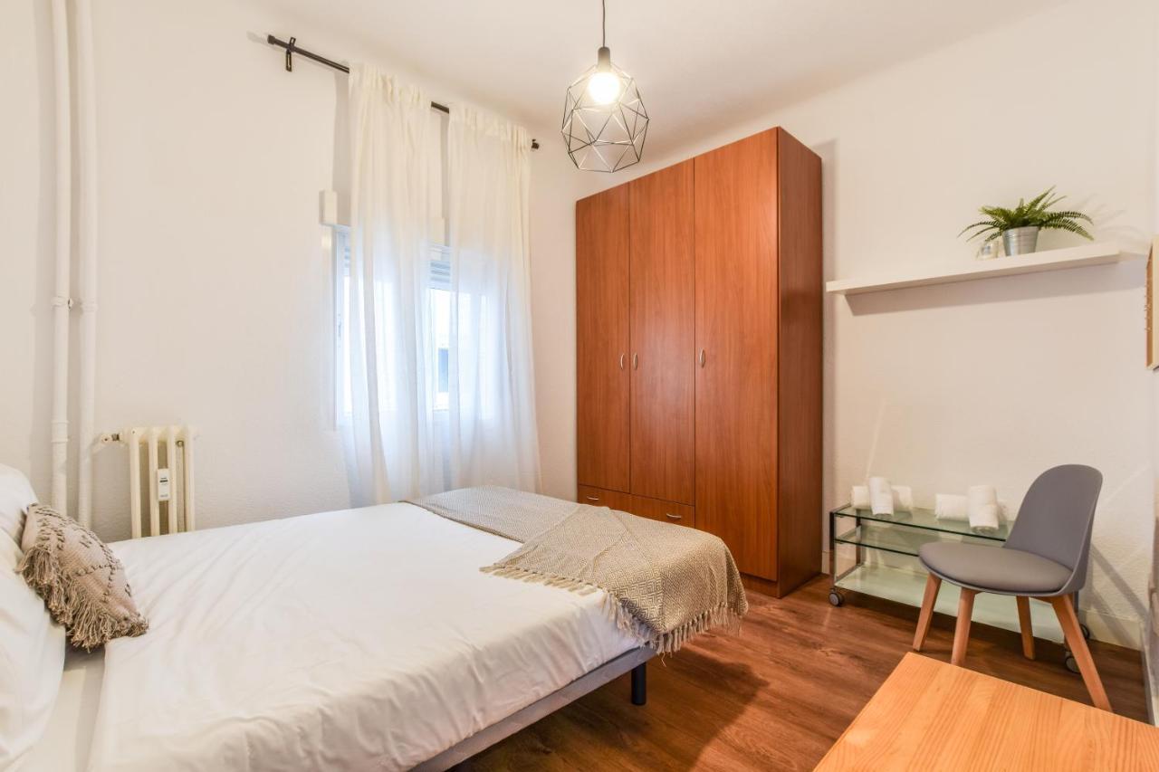 Retiro VIII Apartman Madrid Kültér fotó